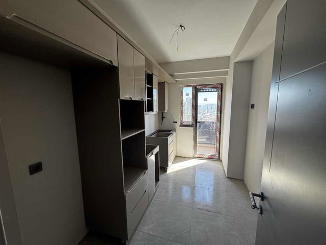 NURGÜL BAYINDIR’DAN ESENKENTTE KAPANMAZ MANZARALI 3+1 DAİRE