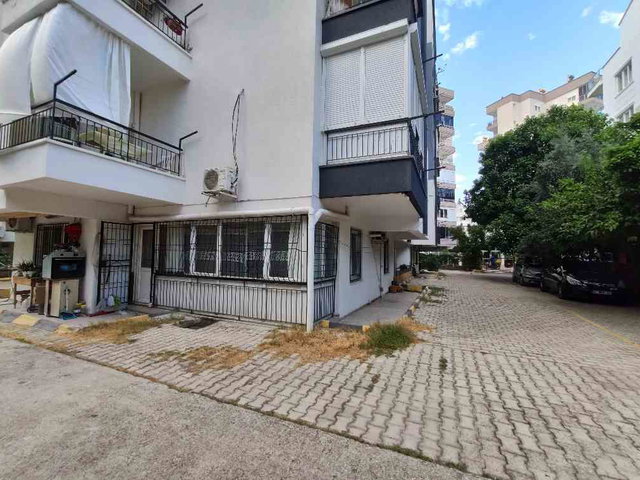 ANTALYA KONYAALTI LİMAN MAHALLESİ’NDE EŞYALI 2+1 GİRİŞ KAT DAİRE