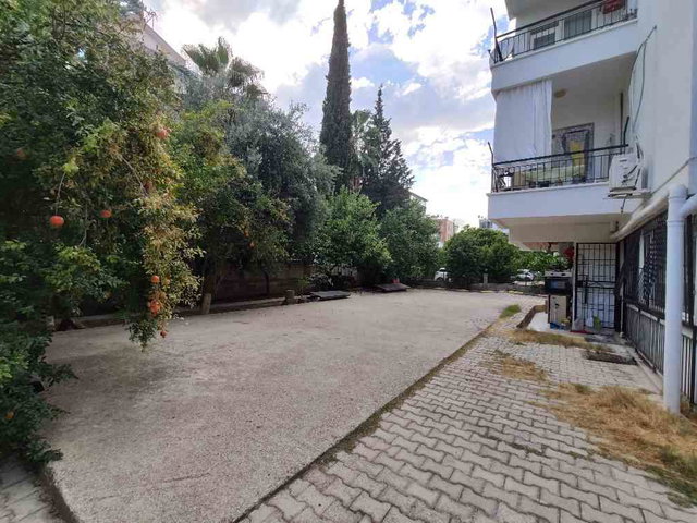 ANTALYA KONYAALTI LİMAN MAHALLESİ’NDE EŞYALI 2+1 GİRİŞ KAT DAİRE