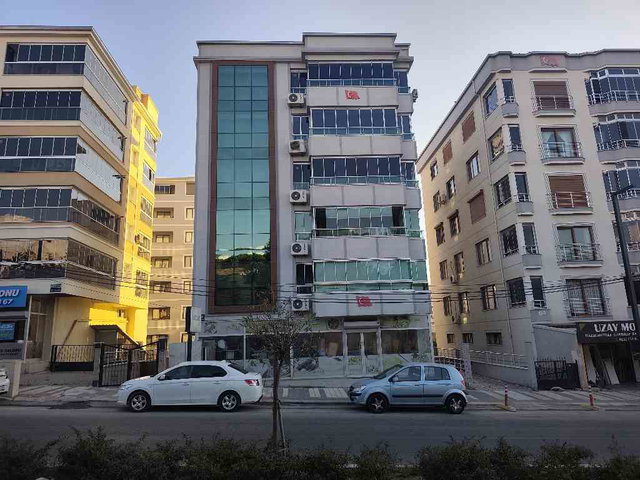 ALİAĞA YENİ MAHALLE ADLİYE YANI PANORAMİK DENİZ MANZARALI LÜKS 3+1 DAİRE