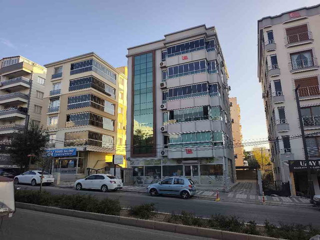 ALİAĞA YENİ MAHALLE ADLİYE YANI PANORAMİK DENİZ MANZARALI LÜKS 3+1 DAİRE