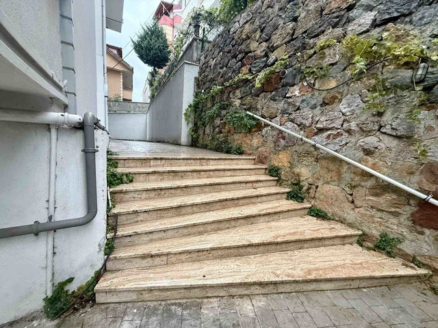 REMAX DREAM ERENLER'DE GENİŞ YÜKSEK GİRİŞ 2+1 SATILIK DAİRE