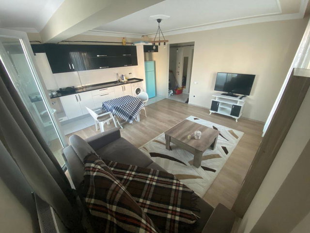 SANAYİ MAHALLESİNDE ESYALI KIRALIK 1+1 DAİRE