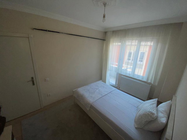 SANAYİ MAHALLESİNDE ESYALI KIRALIK 1+1 DAİRE