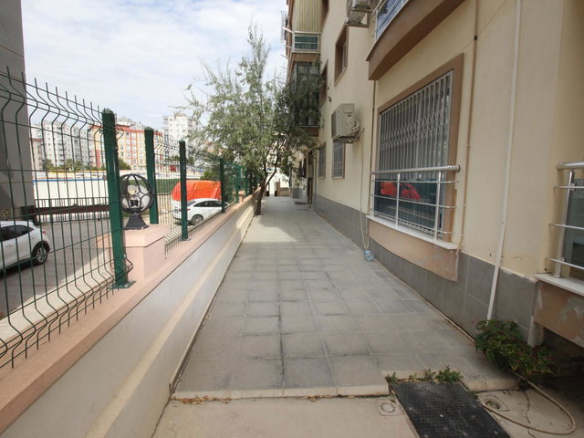 BUCA YILDIZ MAH ÜNIVERSITE VE TINAZTEPE HAST YAKIN 2+1 EŞYALI KIRALIK DAIRE