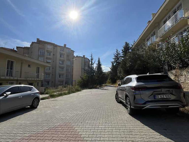 TEKİRDAĞ HÜRRİYET MAHALLESİ  DENİZ MANZARALI  4+1 TRİPLEKS SATILIK VİLLA