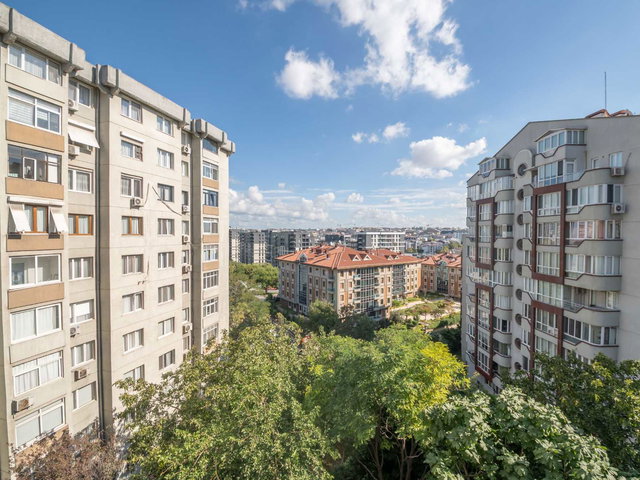 BAHÇELİEVLER KOZA EVLERİ SİTESİ'NDE SATILIK 3 + 1 DAİRE