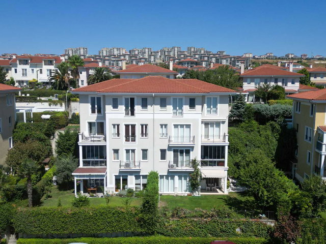 ESTON DENİZ YAKAMOZ DA MUHTEŞEM DENİZ MANZARALI KATLI DUBLEX