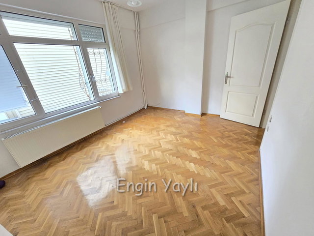 YEŞİLKÖY ÜN MERKEZİNDE FIRSAT YATIRIMLIK 1+1 DAİRE