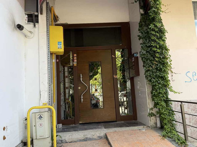 ATAKUM SAHİLDE KİRALIK EŞYALI MANZARALI BALKONLU 1+1 GENİŞ DAİRE