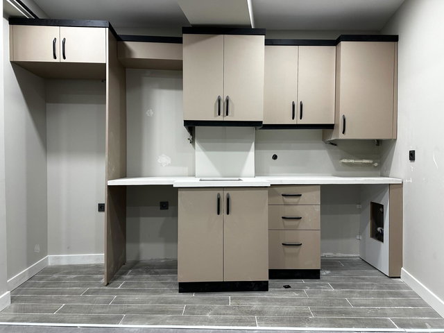 KAYIŞDAĞI MAH YEDİTEPE ANA KAPIDA 1+1 KİRALIK SIFIR DAİRE