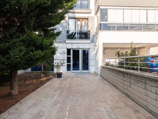 BAĞLICA’DA 5/5 KAT 4+1 | 170 M² NET | 3 CEPHELİ | 2 BALKON & 2 BANYO