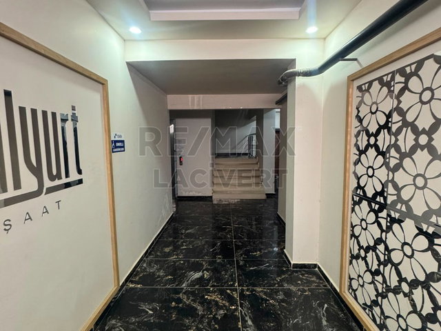RE/MAX LACIVERT'TEN DADAŞKENT'TE KIRALIK 1+1 DAIRE