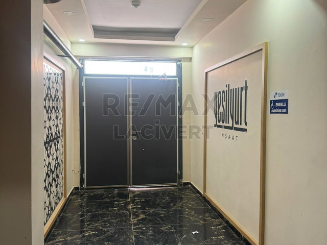 RE/MAX LACIVERT'TEN DADAŞKENT'TE KIRALIK 1+1 DAIRE