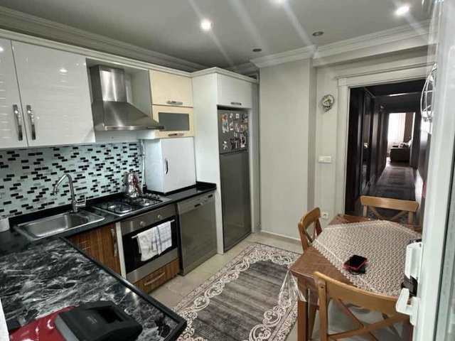 GAZİOSMANPAŞA MERKEZ’DE TAKASA UYGUN 3+1 | 135 M² NET | MEYDANA VE BELEDİYEYE ÇOK YAKIN DAİRE