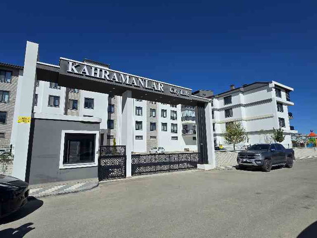 SELÇUKLU MAHALLESİNDE SATILIK LÜKS 3+1 DAİRE