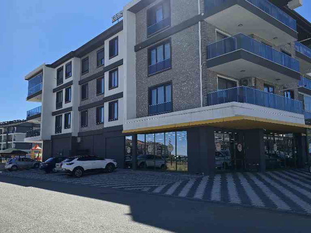 SELÇUKLU MAHALLESİNDE SATILIK LÜKS 3+1 DAİRE