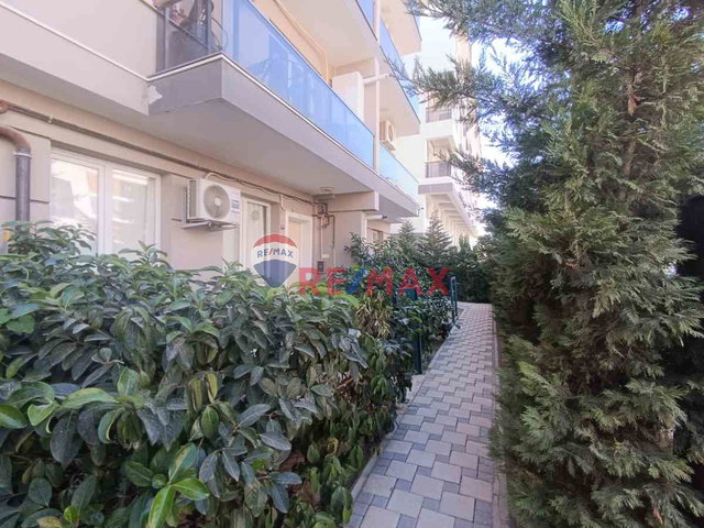 MENEMEN SEYREK TE 1+1 EŞYALI BAHÇELİ SATILIK DAİRE