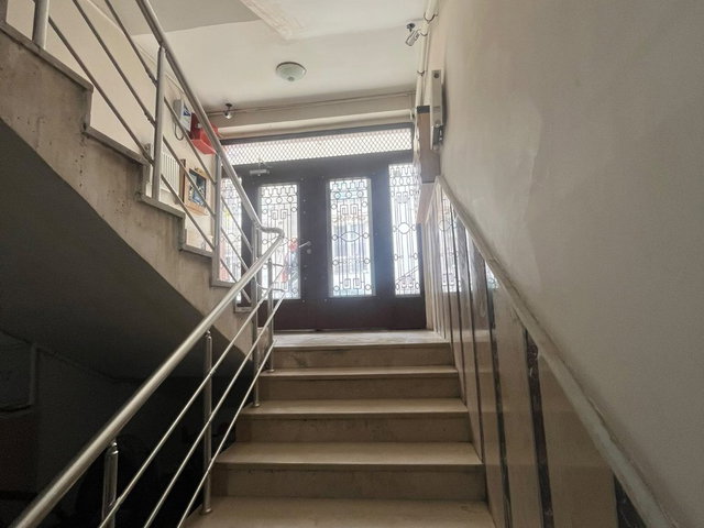 REMAX ARTIS'TEN KURT DERESI'NDE SATILIK 3+1 BODRUM DAIRE
