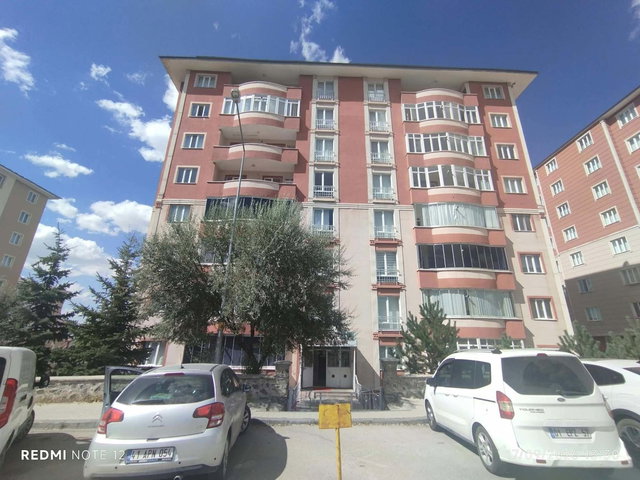 REMAX ARTIS'DEN HILALKENT'TE KIRALIK 3+1 DAIRE