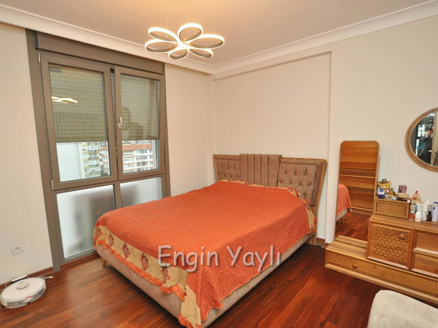 BOSTANCI MERKEZDE YENİ BİNADA DENİZ GÖREN MÜKEMMEL 2+1 FIRSAT