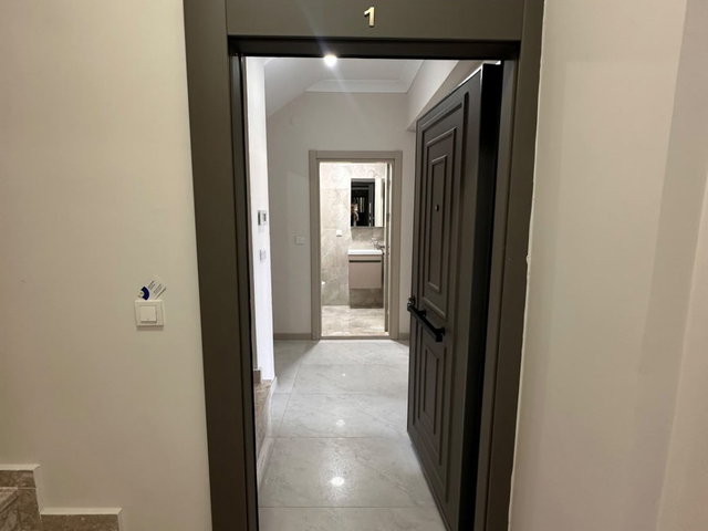 BAŞİSKELE YEŞİLYURT'DA SİTE İÇİ DENİZ MANZARALI 3+1SATILIK DAİRE