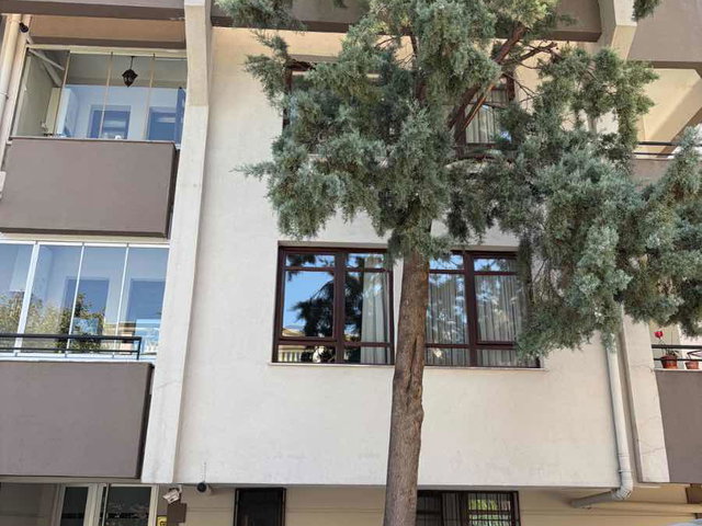 KOZA SOKAK'TA SATILIK GENIŞ, MANZARALI 2+1 DAIRE