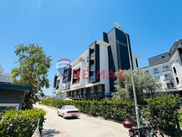 SEYREK STÜDYO CİTY 4. ETAPTA SATILIK BAHÇE DUBLEKSİ DAİRE