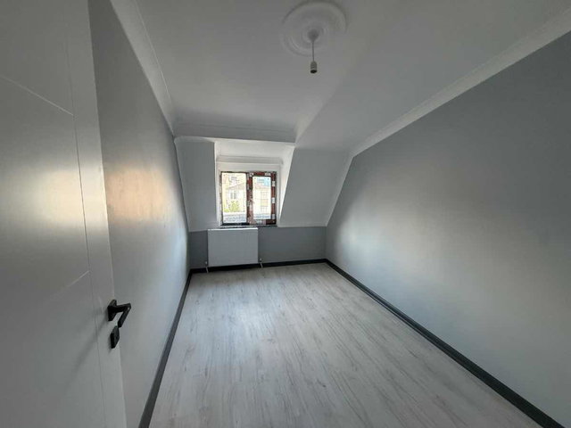 ARNAVUTKÖY MEHMETAKIF ERSOY MAH ASANSÖRLÜ OTOPARKLI  3+1 SATILIK DAIRE
