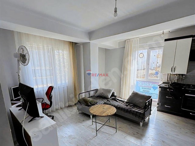 MÜKEMMEL LOKASYON SATILIK 1+1 DAİRE