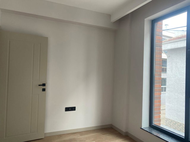 RE/MAX MOD'DANÇAMLICA'DA SATILIK 2+0