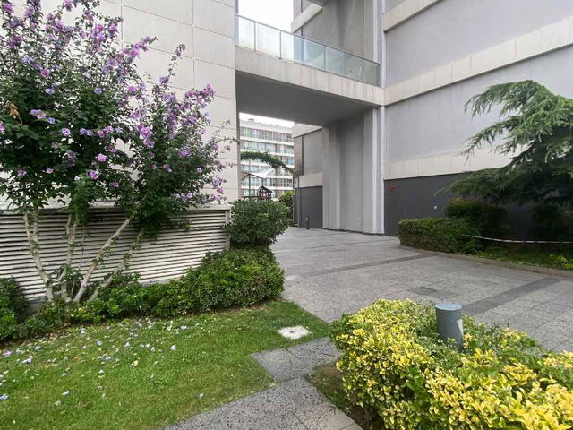 CORRİDOR SİTESİ’NDE 3+1 | 157 M² BRÜT | BAHÇE KATI | ÇİFT BANYO | KREDİYE UYGUN
