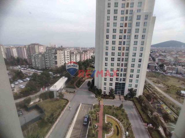 ATAŞEHİR AĞAOĞLU SKY TOWERS' DA EŞYALI KİRALIK 1+1
