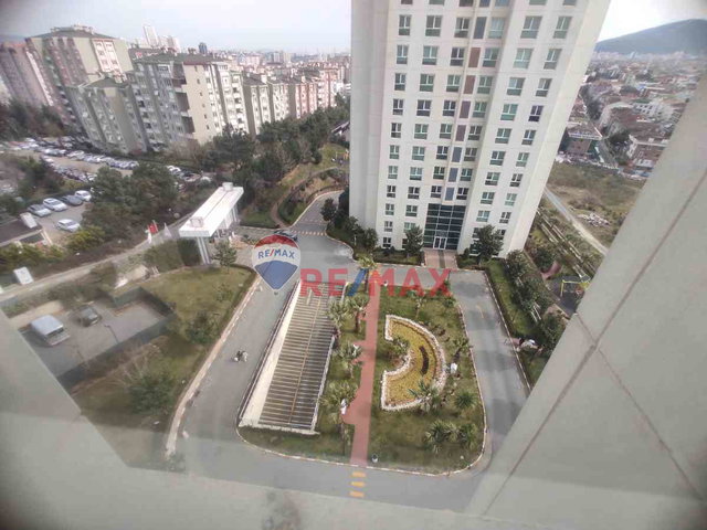 ATAŞEHİR AĞAOĞLU SKY TOWERS' DA EŞYALI KİRALIK 1+1