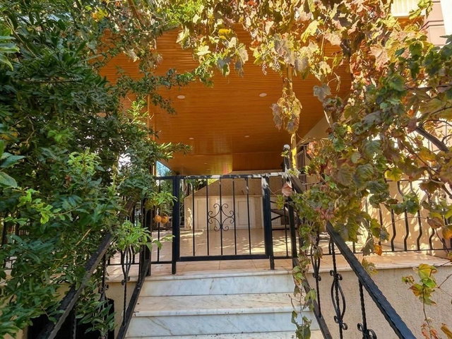 DİDİM YALI SITESINDE B BLOK GÜNEY CEPHELİ 4+1 MÜSTAKIL GIRIŞLI TRIPLEX VILLA