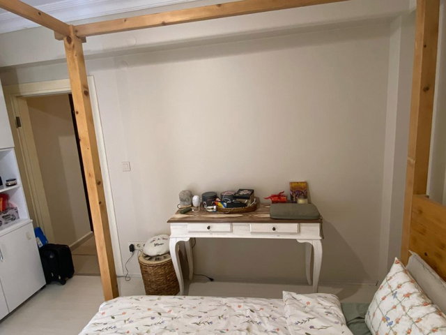 REMAX DREAM'DEN İZMİT BAĞÇEŞME'DE SATILIK 1+1 ARA KAT DAİRE
