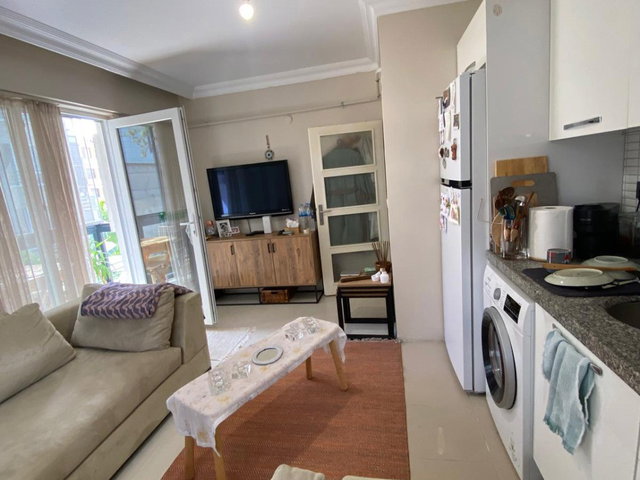 REMAX DREAM'DEN İZMİT BAĞÇEŞME'DE SATILIK 1+1 ARA KAT DAİRE