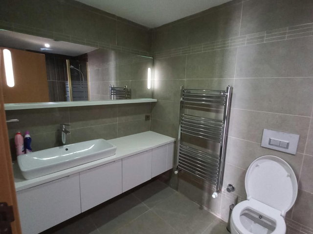 REMAX DREAM'DEN İZMİT TUANA EVLERİ 2. ETAP ARA KAT KİRALIK DAİRE