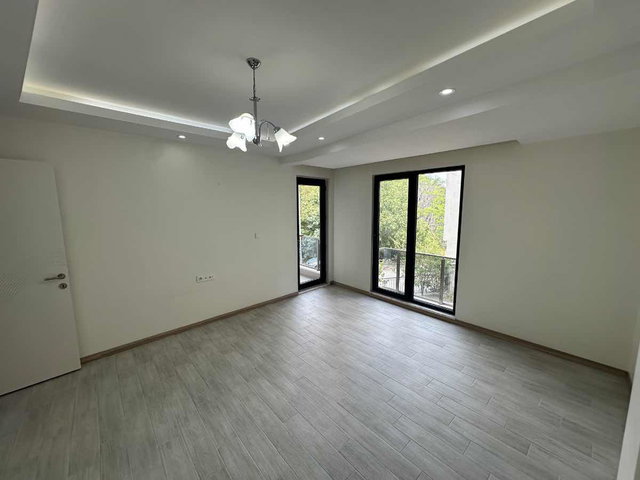 REMAX MODEL DEN HALLAÇLAR DA 2.5+1 SATILIK DAIRE