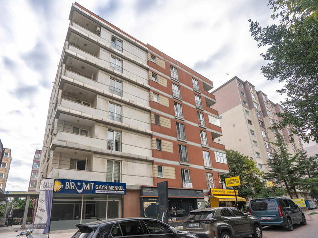 REMAX GELİŞİMDEN PARK KONUTLARI SİTESİNDE 3+1 SATILIK DAİRE