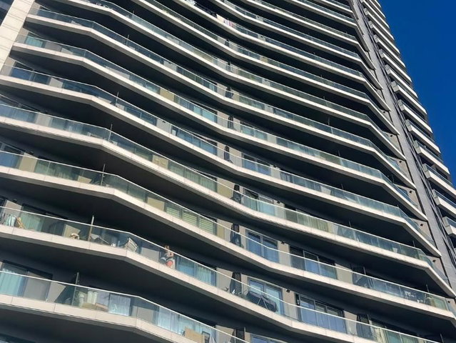DAİRE KARTAL SİTESİNDE SATILIK 2+1 DAİRE