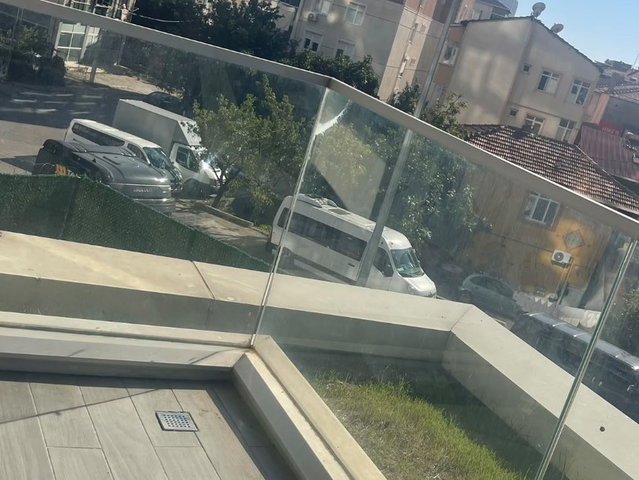 DAİRE KARTAL SİTESİNDE SATILIK 2+1 DAİRE