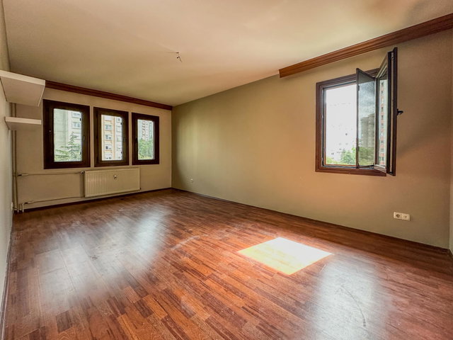 ATAŞEHIR ATATÜRK MAH. MIMOZA 3 SITESI BOŞ KIRALIK 2+1 DAIRE