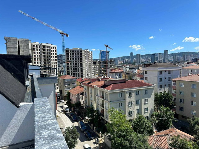 KARTAL ESENTEPE'DE SIFIR BİNADA TERASLI SATILIK 5+2 DUBLEKS