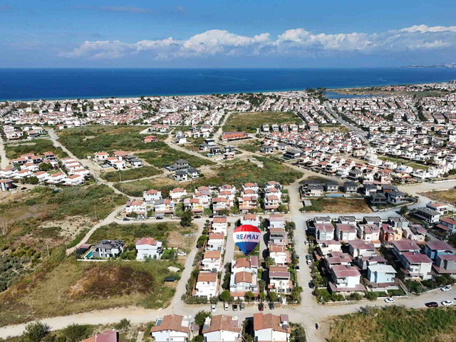 GÜZELÇAMLI KARDELEN SİTESİ'NDE SATILIK 4+1 VİLLA
