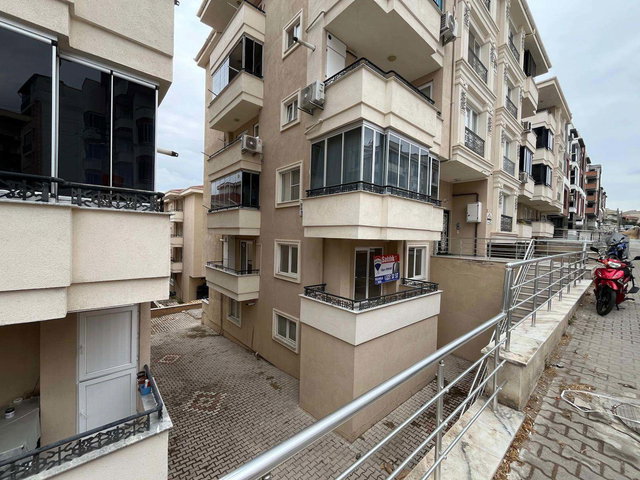 REMAX MID 'DEN - 1. SAKARYA MAH’DE - SATILIK - 2+1