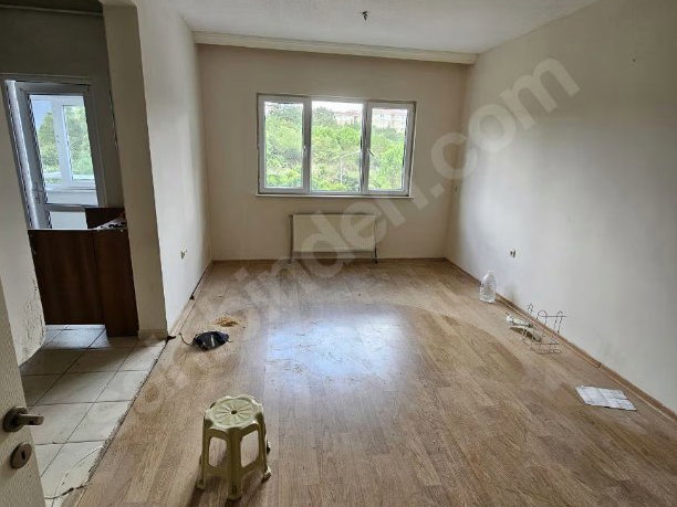 KURUÇEŞME AKPINAR TOKI 2+1 AMERIKAN ARAKAT