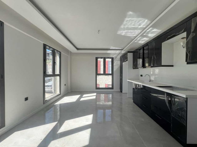 URLA MERKEZDE SIFIR 1+1 KİRALIK DAİRE