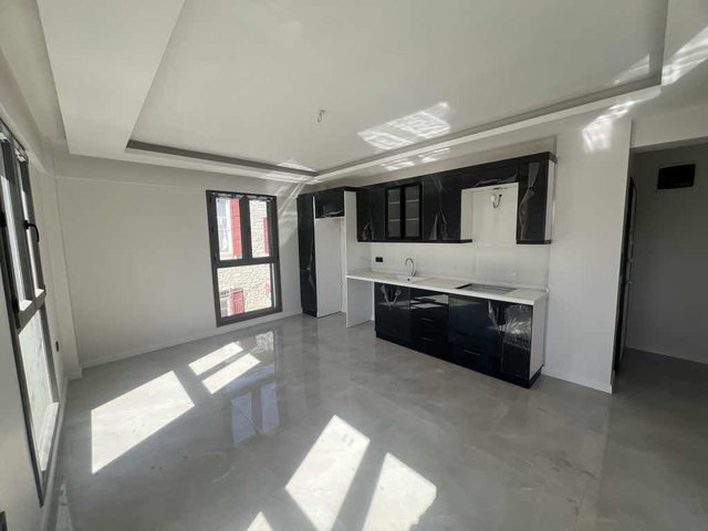 URLA MERKEZDE SIFIR 1+1 KİRALIK DAİRE