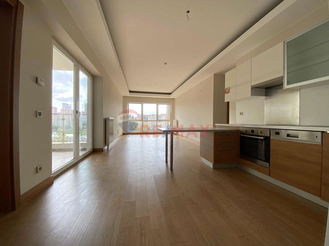 ATAŞEHİR ATATÜRK MH. AĞAOĞLU MYTOWERLAND 3379 KİRALIK 110M2 2+1 DAİRE